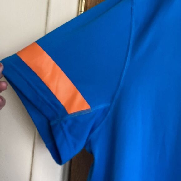 H&M Sport S/S Jersey Style Shirt - Picture 6 of 11